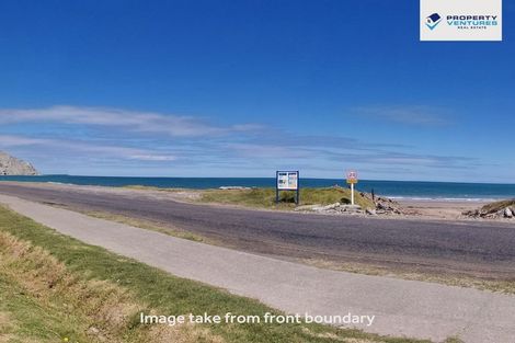 Photo of property in 203 Newcastle Street, Mahia, 4198