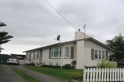 Photo of property in 11 Marriner Street, Highbury, Palmerston North, 4412
