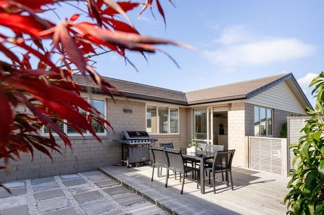 Photo of property in Waterview Estate, 86/4 Greystone Place, Omokoroa, 3114