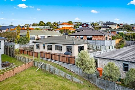 Photo of property in 71 Elan Place, Stanmore Bay, Whangaparaoa, 0932