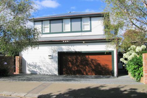 Photo of property in 16 Wesley Road, Kelburn, Wellington, 6012