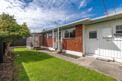 Photo of property in 1a Bristol Crescent, Roslyn, Palmerston North, 4414