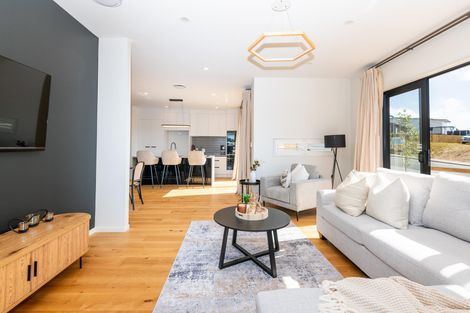 Photo of property in 17 Tunarau Street, Raglan, 3225