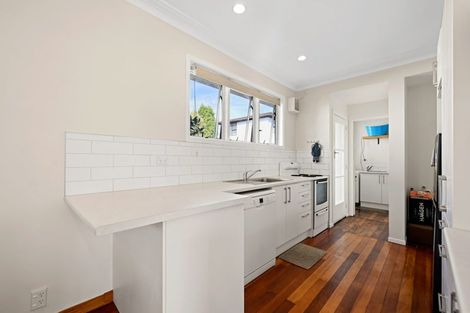 Photo of property in 23 Mitcham Avenue, Forest Lake, Hamilton, 3200