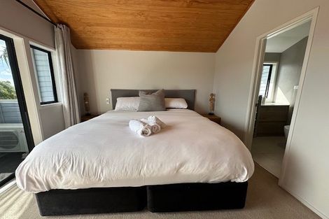 Photo of property in 155 Pah Road, Cockle Bay, Auckland, 2014