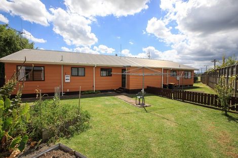 Photo of property in 7a Bush Street, Paeroa, 3600