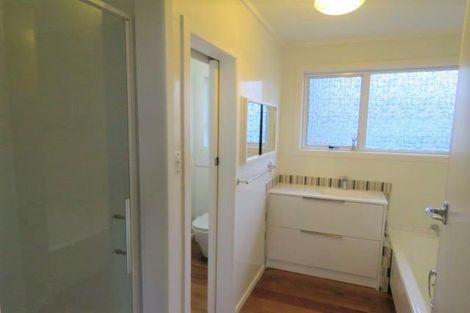 Photo of property in 129 Pendarves Street, New Plymouth, 4312