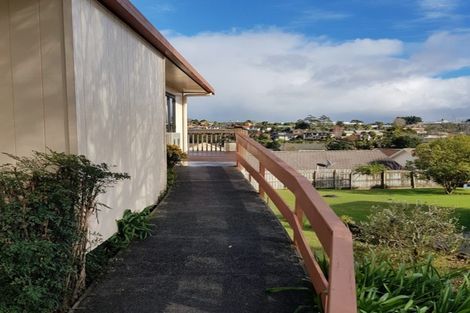 Photo of property in 133a Vodanovich Road, Te Atatu South, Auckland, 0610