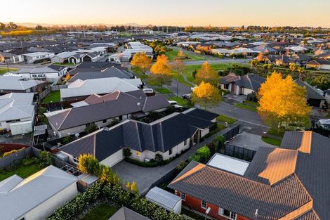 Photo of property in 51 Carradale Avenue, Broomfield, Christchurch, 8042