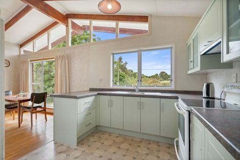 Photo of property in 1 Beverley Crescent, Maungatapere, Whangarei, 0179