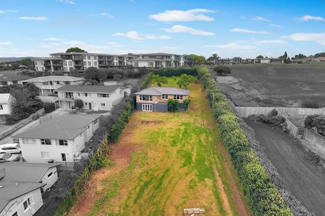 Photo of property in 84 Sutherland Road, Brookfield, Tauranga, 3110