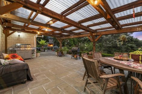 Photo of property in 42 Urumaraki Avenue, Helensville, 0800