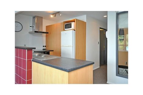 Photo of property in 7/2 Atarangi Road, Greenlane, Auckland, 1051