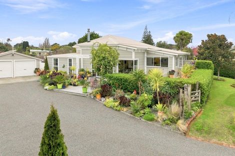 Photo of property in 8a Tirimoana Place, Otamatea, Whanganui, 4501