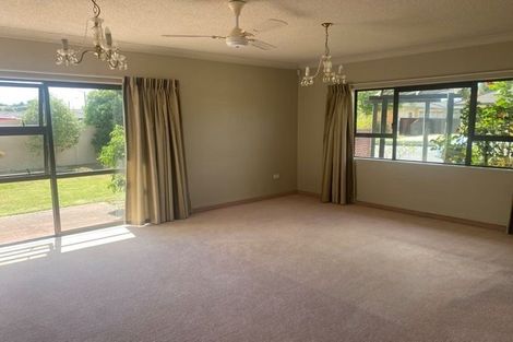 Photo of property in 204 Auckland Road, Greenmeadows, Napier, 4112