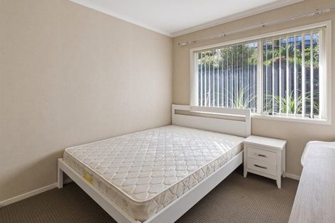 Photo of property in 15 Matheson Road, Red Beach, 0932