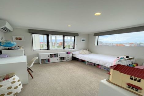 Photo of property in 19 Kanuka Road, Hobsonville, Auckland, 0616