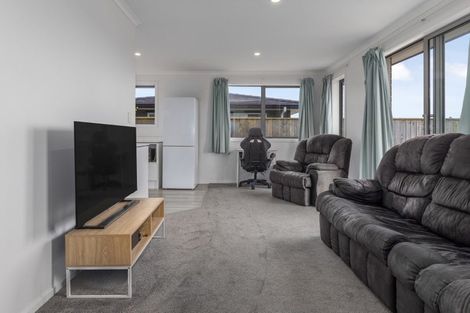 Photo of property in 85 Hinemoa Street, Levin, 5510