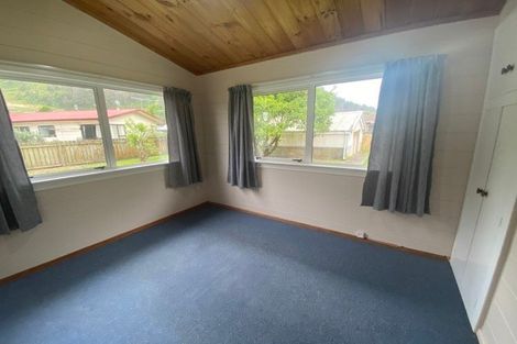 Photo of property in 66 Elizabeth Street, Waikanae, 5036