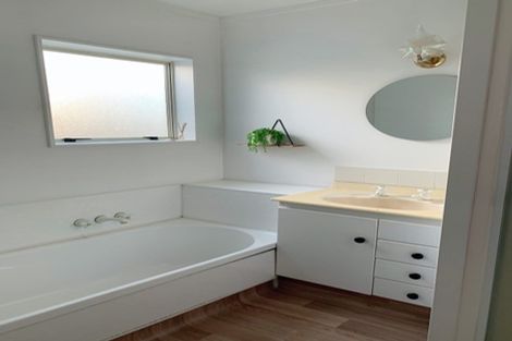 Photo of property in 164 Tuhikaramea Road, Dinsdale, Hamilton, 3204