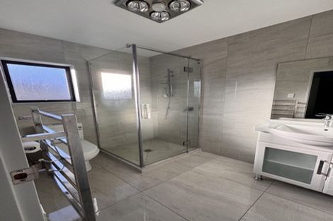 Photo of property in 9 Millfield Lane, Papakura, 2110