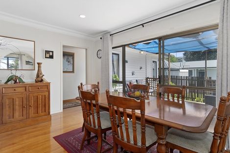 Photo of property in 173 Otumoetai Road, Brookfield, Tauranga, 3110