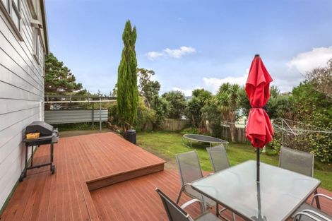 Photo of property in 32 Desert Gold Street, Ascot Park, Porirua, 5024