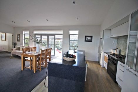 Photo of property in 17 Ashwick Terrace, Huntington, Hamilton, 3210