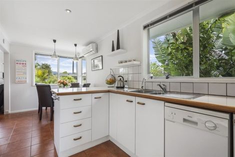 Photo of property in 22 Tabitha Crescent, Henderson, Auckland, 0612