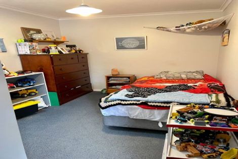 Photo of property in 476 Carrington Street, Upper Vogeltown, New Plymouth, 4310