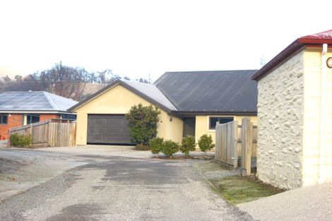 Photo of property in 11 Shanahan Lane, Arrowtown, 9302