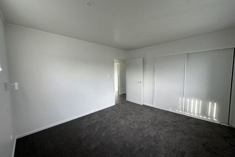 Photo of property in 8 Dennis Road, Papatoetoe, Auckland, 2025