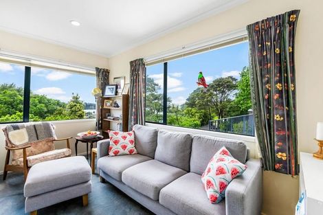 Photo of property in 37 Cochrane Avenue, Arkles Bay, Whangaparaoa, 0932