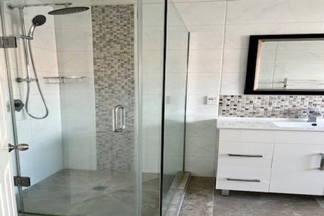 Photo of property in 55 Robin Brooke Drive, Flat Bush, Auckland, 2019