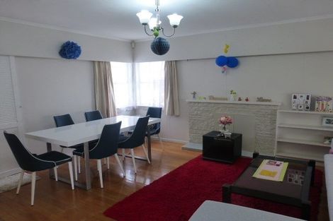 Photo of property in 14 Boundary Road, Blockhouse Bay, Auckland, 0600