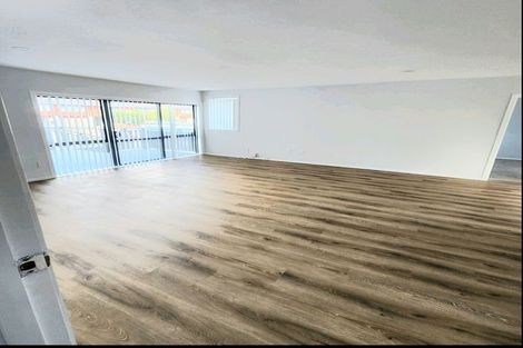 Photo of property in 2 Ellis Avenue, Mount Roskill, Auckland, 1041