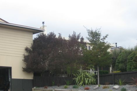 Photo of property in 10 Holland Grove, Richmond Heights, Taupo, 3330