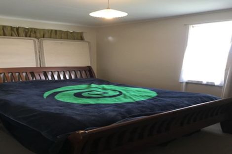 Photo of property in 5156/142 Lake Road, Northcote, Auckland, 0627