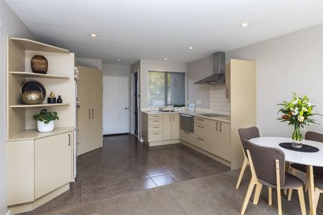 Photo of property in 2/2 Hamilton Avenue, Ilam, Christchurch, 8041