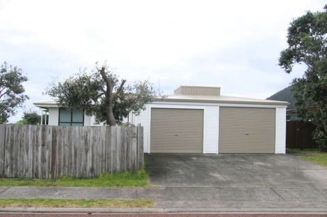 Photo of property in 1 Braddock Grove, Pauanui, Hikuai, 3579