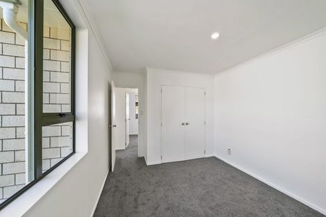 Photo of property in 30a Kayes Road, Pukekohe, 2120