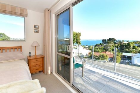 Photo of property in 92a Tiri Road, Manly, Whangaparaoa, 0930