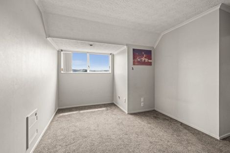 Photo of property in 53 Auckland Road, Greenmeadows, Napier, 4112