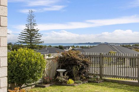 Photo of property in 3 Pataki Place, Omokoroa, 3114