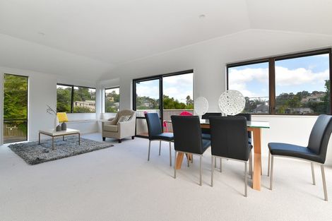 Photo of property in 1/84 Beach Road, Castor Bay, Auckland, 0620