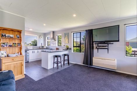 Photo of property in 61 Arthur Street, Winton, 9720