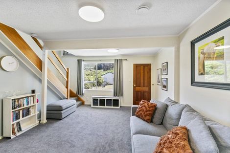 Photo of property in 2b Percy Dyett Drive, Karori, Wellington, 6012