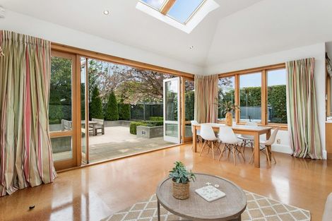 Photo of property in 42 Heaton Street, Merivale, Christchurch, 8052