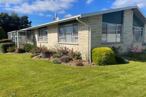 Photo of property in 10 Gorge Road, Waimate, 7924