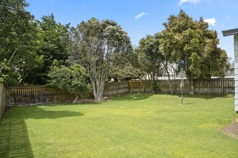 Photo of property in 24 Taihiki Road, Clarks Beach, 2122